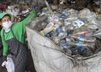 Guardian: Musluk sularının çoğunda plastik kirliliği ortaya çıktı