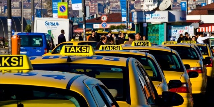 İstanbul’da taksi ücretlerine zam geldi
