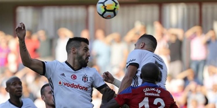 Kartal 3 puanı 10 kişiyle aldı