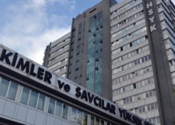 Ailesine söylenmeden anjiyo yapılıp hücreye kondu