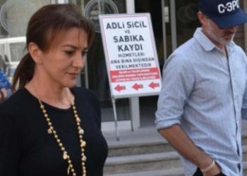 Murat Başoğlu ile Hande Bermek tek celsede boşandı!