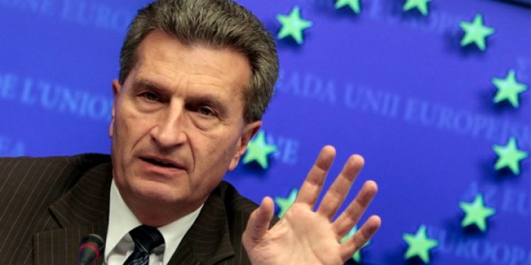 AB Sorumlu Komiseri: ‘Türkiye’ye mali yardımlar kısılacak’