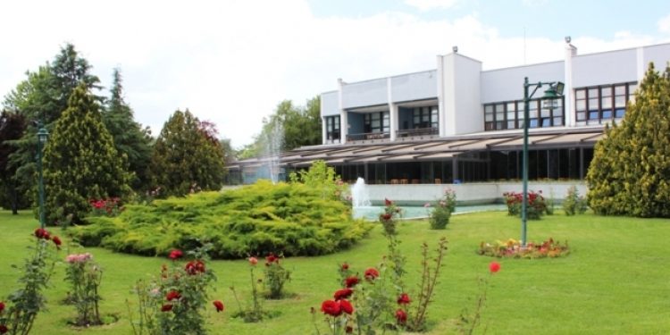 Kentsel dönüşüm bahanesiyle taşınmazları satıyorlar