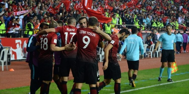 FIFA sıralamasında Türkiye yükselişe geçti!