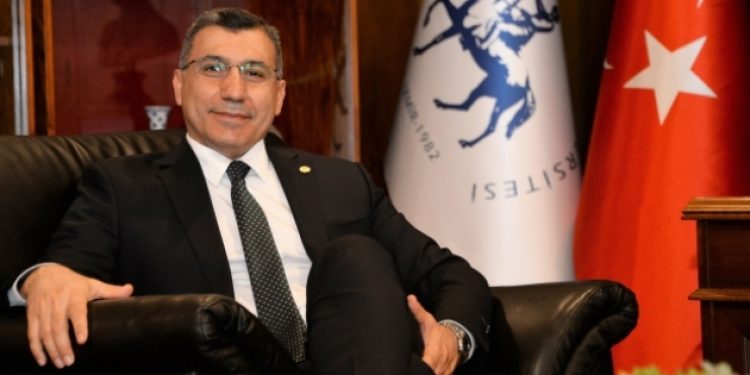 Dokuz Eylül Üniversitesi Rektörü görevinden alındı!