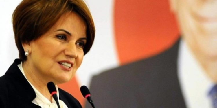 Akşener, yeni partiyi anlatmak için tarih verdi