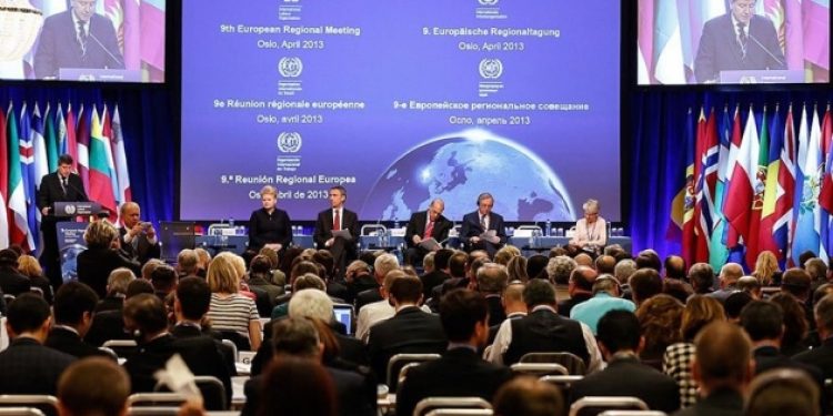 Türk akademisyenler pizzacılık yapıyor!