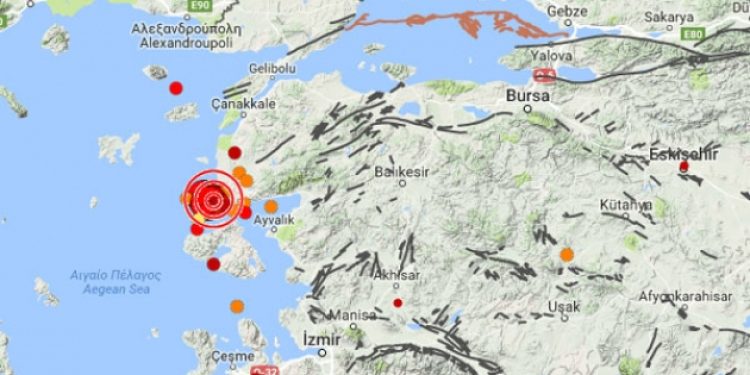 ​Ege’de ardı ardına depremler