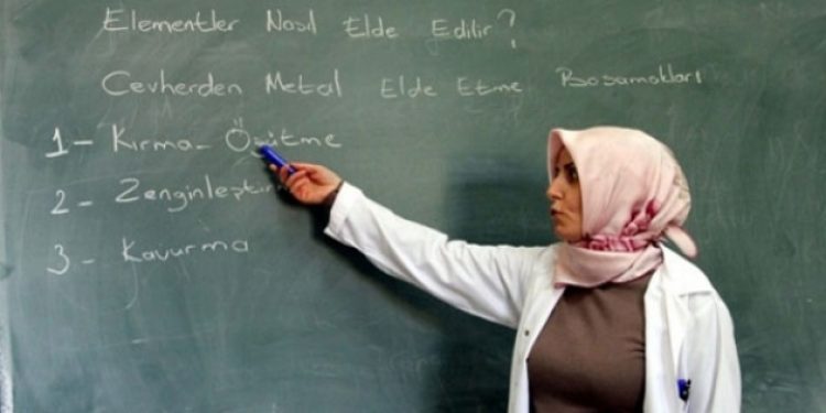 Türkiye ve Dünya’da öğretmen maaşlarında durum