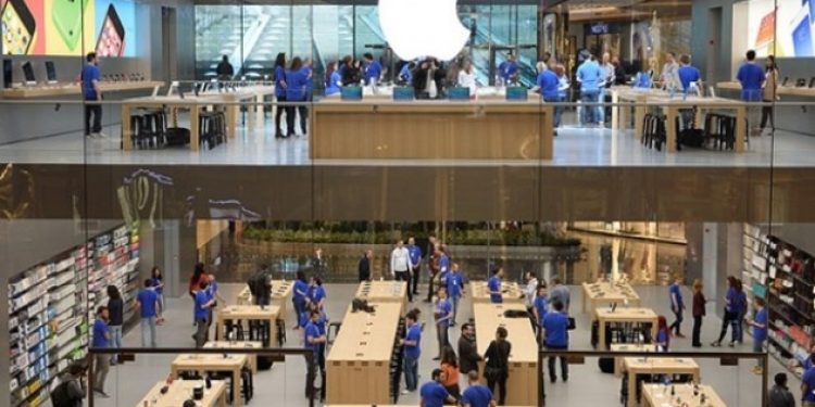 Apple Türkiye’de çalışan arıyor!