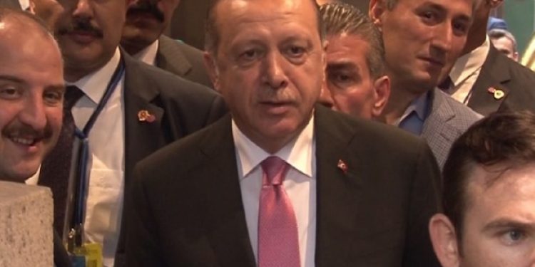 Erdoğan TEOG’dan sonra YGS/LYS’yi de kaldırıyor!