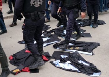 KHK ile akademiyi bitirdiler!