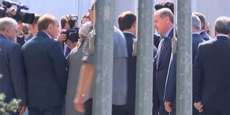 Erdoğan seçim sandığındaki oylara el koydu