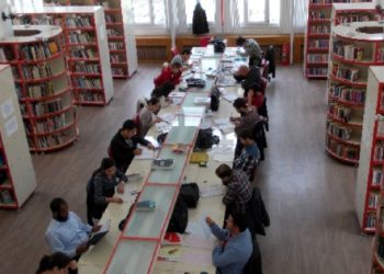 ​Türkiye’de 70 bin kişiye bir halk kütüphanesi düşüyor