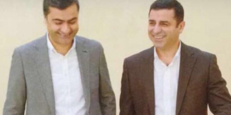 ​’İçerde kettle var, bununla tweet atılabilir mi?’