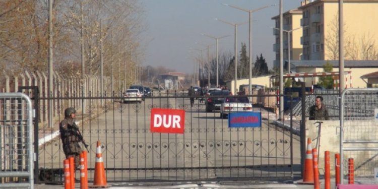 HDP yasağa karşı vazgeçmiyor