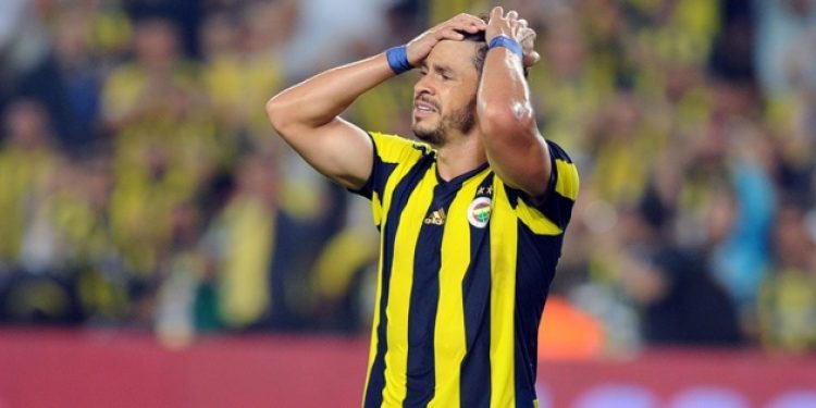 Giualino’nun penaltı dışında kaleyi bulan şutu yok!