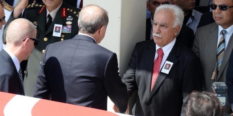 Doğu Perinçek: AKP’li vekillere operasyon yapılacak