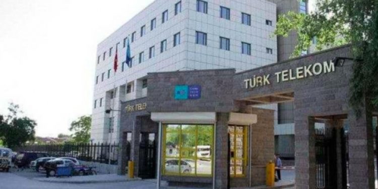 Borç batağındaki Türk Telekom’u kurtarma operasyonu!