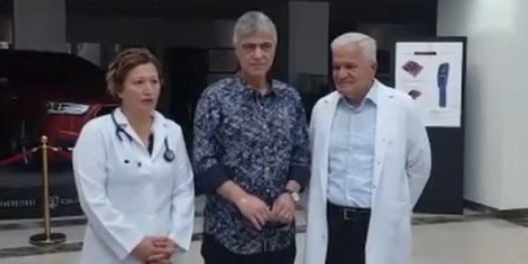 Ünlü sanatçıdan güzel haber!