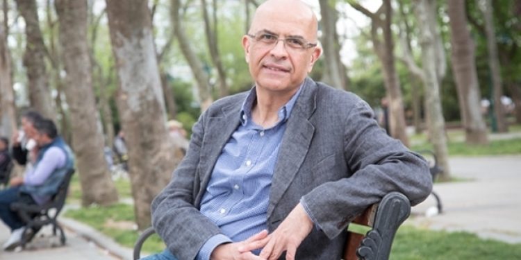 Enis Berberoğlu ameliyat oldu