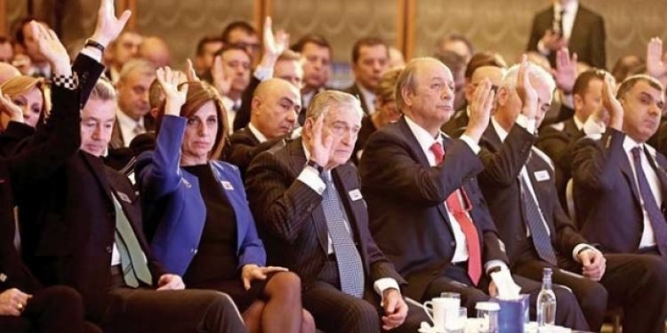 Sadece devletin borcu artmamış