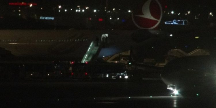 THY uçağı Marmara üzerinde 7 saat 20 dakika tur attı!