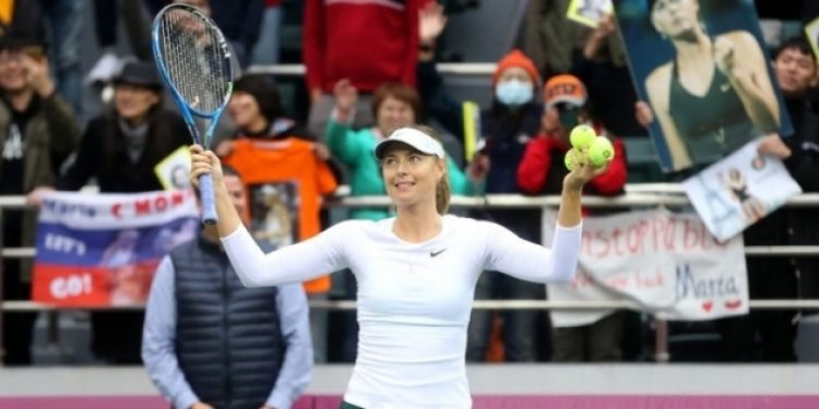 Sharapova 2 yıl aradan sonra şampiyon