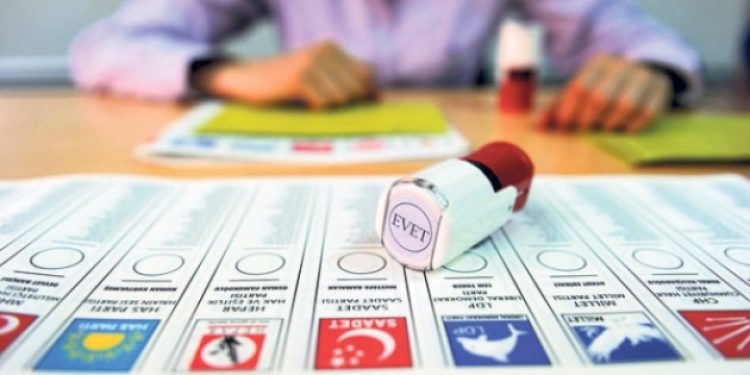 AKP seçimlerde kazandıracak formülü arıyor