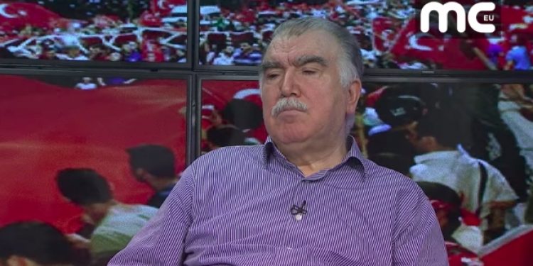 15 Temmuz kontrollü darbe neden hizmete yıkıldı?