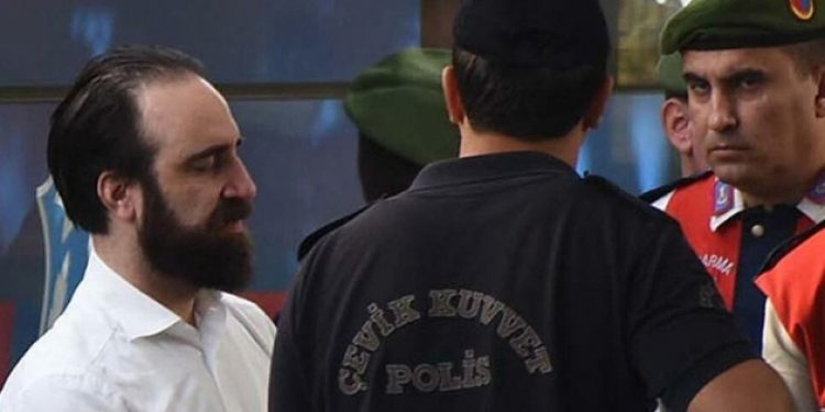 Tahliye edilmeyince bayıldı