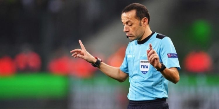 Galatasaray-Fenerbahçe derbisinin hakemi belli oldu