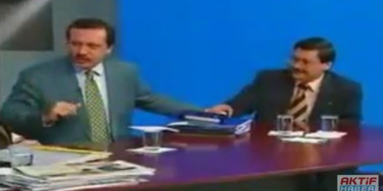 Erdoğan’ın Melih Gökçek ile olan bu videosu sosyal medyayı salladı