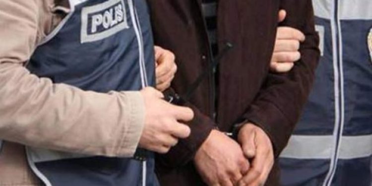 Çoğunluğu rütbeli 39 polis tutuklandı
