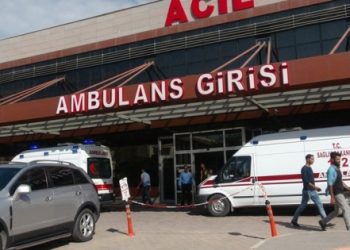 Sınırda zırhlı araç devrildi: 8 asker yaralı