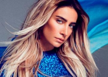 Sıla gazetecileri tehdit etti