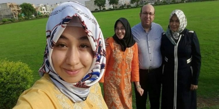 Ver Mesut Kaçmaz’ı al ATAK helikopterini