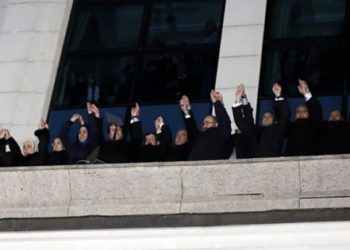 Sözün özü devlet falan bitmiş, geçmiş olsun