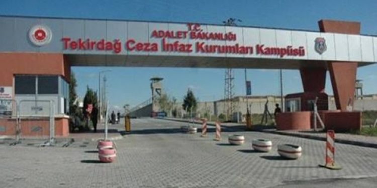 Tekirdağ Cezaevi’nde kelepçeli işkence