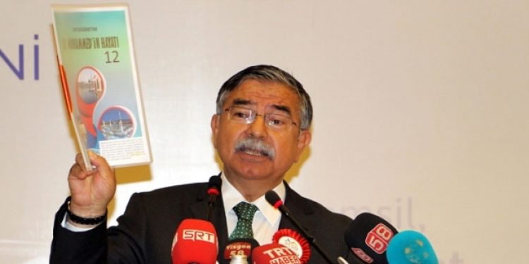 165 milyon ders kitabı çöpe