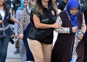 Yeni tahliye olan bir kadın tutuklu kaldığı koğuşta gördüklerini yazdı