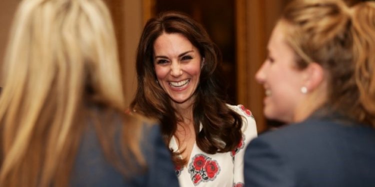 Kraliyet Ailesi’nin ve ünlülerin estetik sırları çalındı