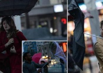 İstanbul’da dere taştı vatandaş mahsur kaldı!