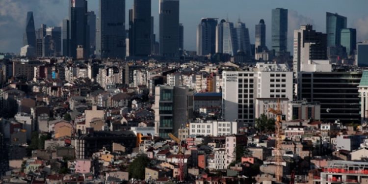 23 senedir İstanbul’u yönetiyor ama suçlu CHP!