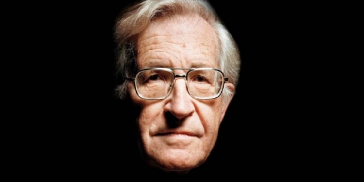 Chomsky’den tutuklu gazeteciler için çağrı