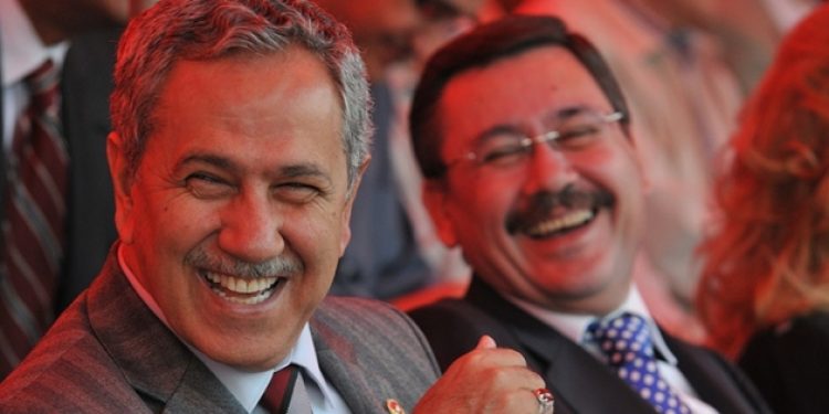 Bülent Arınç’tan Melih Gökçek için flaş sözler!