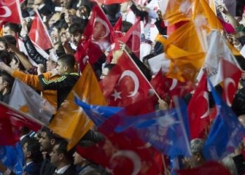 AKP’li 7 Belediye Başkanı daha istifa ettirilecek!