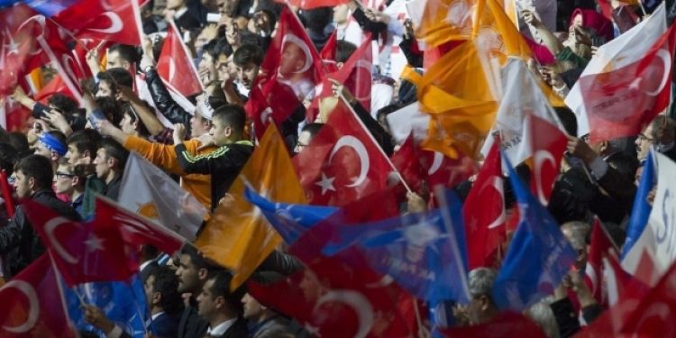 AKP’li 7 Belediye Başkanı daha istifa ettirilecek!