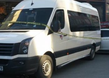 Silahlı saldırıya uğrayan öğrenci servisi şoförü yaşamını yitirdi