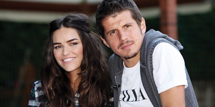 Belözoğlu, üçüncü kez baba oluyor